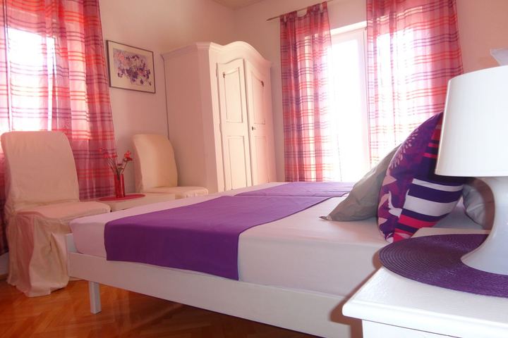 apartman za dvije osobe makarska